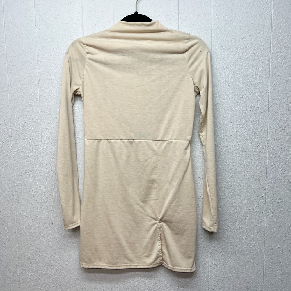Pretty Little Thing Girls Cream Long Sleeve Dress Size 10 Mock Neck Open Back